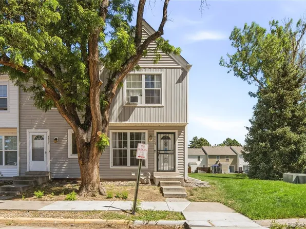 8805 W Floyd Avenue, Lakewood, CO 80227