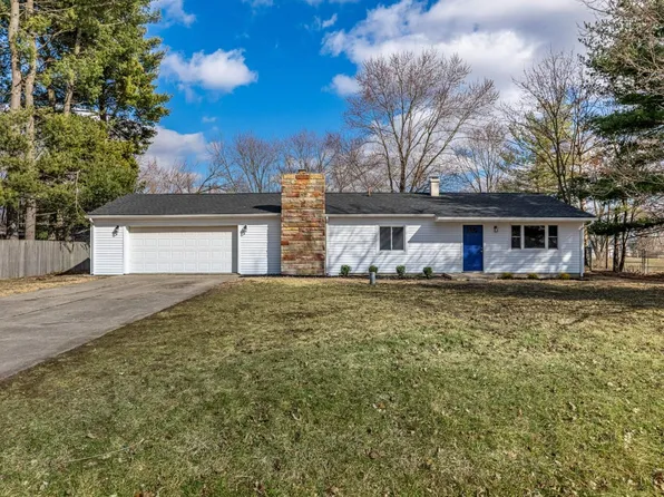810 Chelsea Dr, Carlisle, OH 45005
