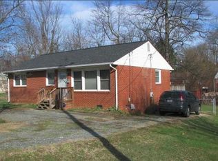 3004 Summit Ave, Greensboro, NC 27405