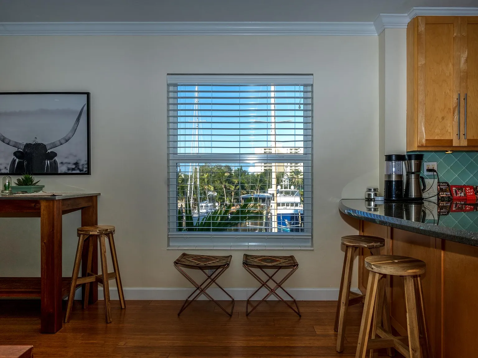 815 Middle River Drive — Photo 2