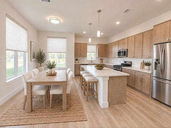 3rd image of 5601 Wayside Dr