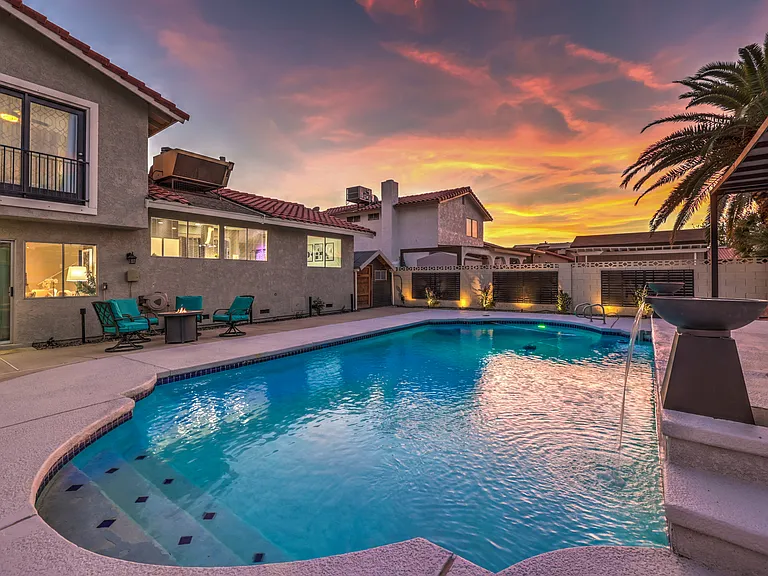 950 Elysian Dr — Photo 43