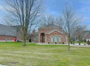 2551 Chrystal Woods Dr, Kokomo, IN 46901
