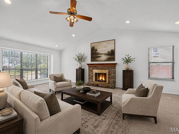 4th image of 4843 Daltrey Ct
