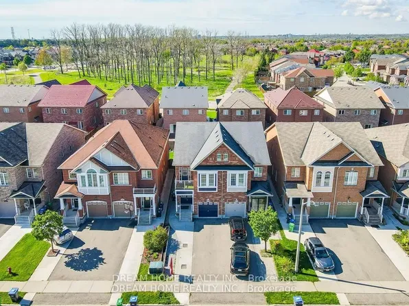 4730 Alana Glen Dr #Basement, Mississauga, ON L5V 0C3