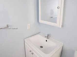 53 NE 49th St #16075673, Miami, FL 33137