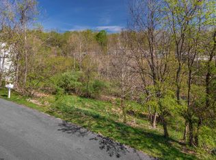 78 Antietam Dr, Morgantown, WV 26508