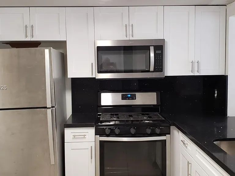17901 NW 68th Ave #Q201 — Photo 2