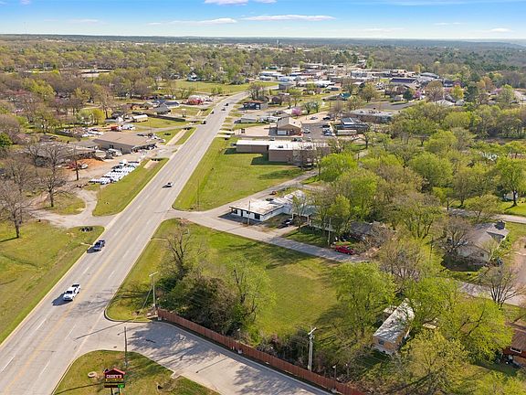 4th image of 0 S Main St