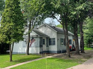 509 15th Ave E, Menomonie, WI 54751