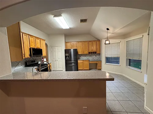 94 S Regan Mead Cir Photo 1