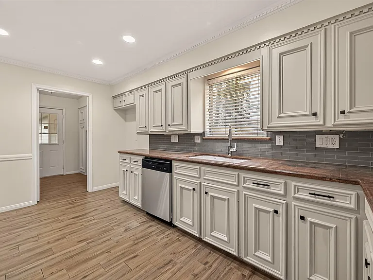 422 Willow Vista Dr — Photo 19