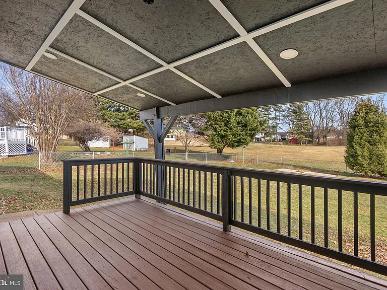 3887 Shadywood Dr — Photo 41
