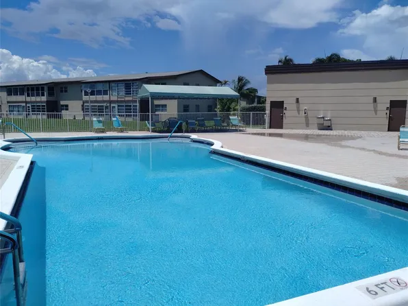 7300 NW 5th Ct APT 205, Pompano Beach, FL 33063