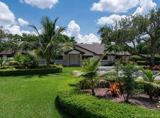 9325 SW 108th St, Miami, FL 33176