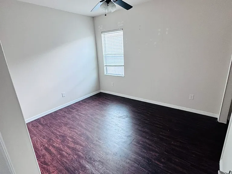 20204 Autumn Fern Ave — Photo 12