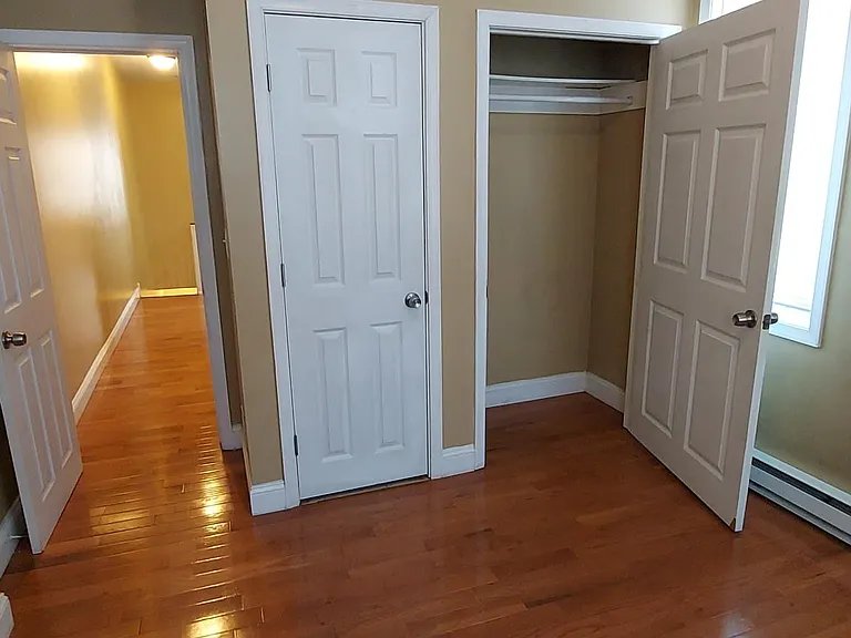 1841 W Huntingdon St #2 — Photo 8