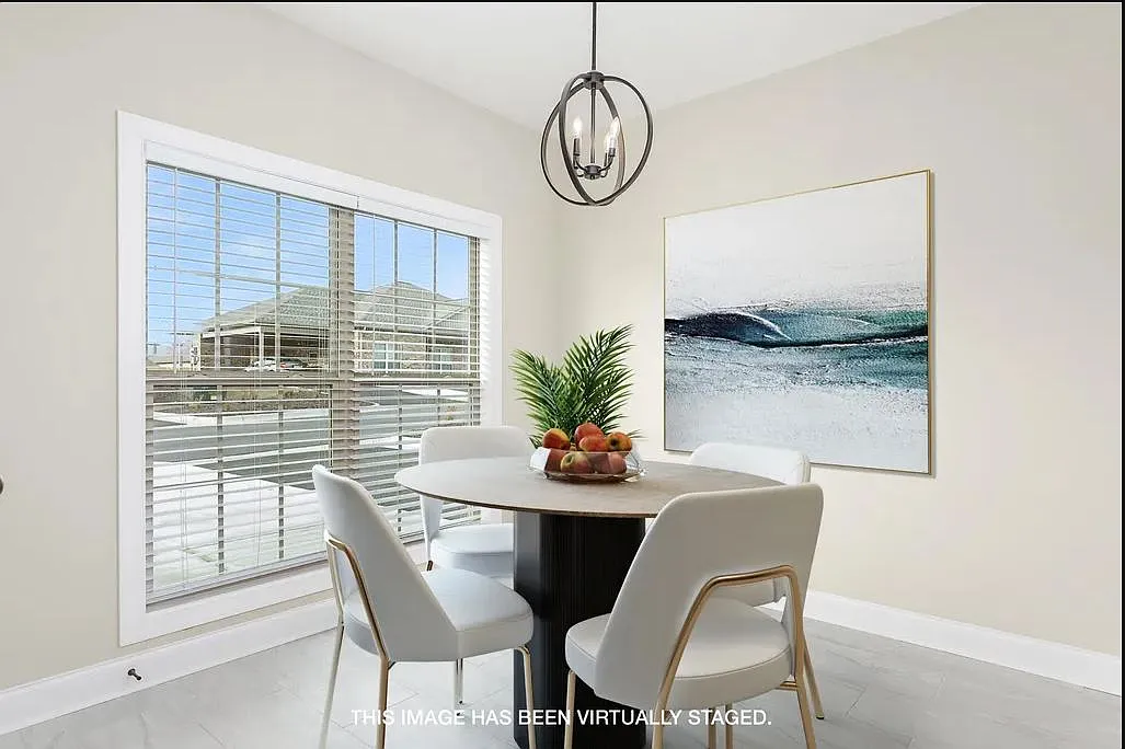 2 bed, 1200 sqft, $1,395 — Photo 1
