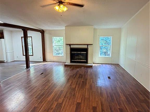2nd image of 5699 Oaklane Rd