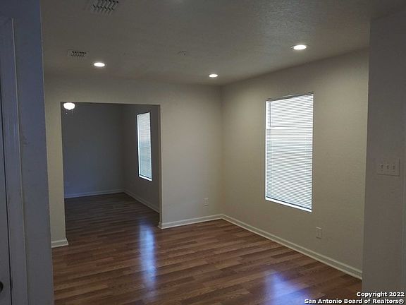 3rd image of 340 Maryland St Unit 101