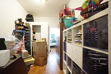 Rented by Rennit Inc.