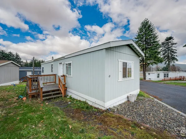 603 W Palouse River Dr Trailer 45, Moscow, ID 83843