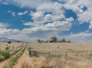 35 Wind Dancer Rd, Edgewood, NM 87015