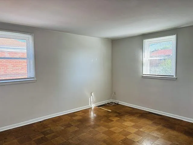 928 Circle Dr — Photo 6