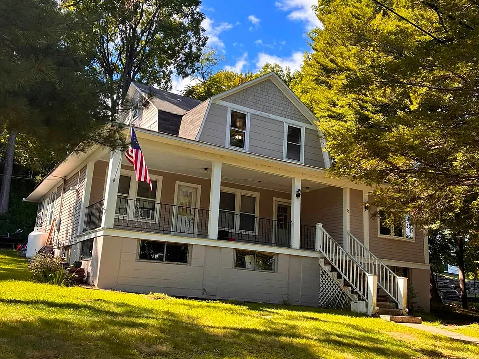 95 Lake Ave