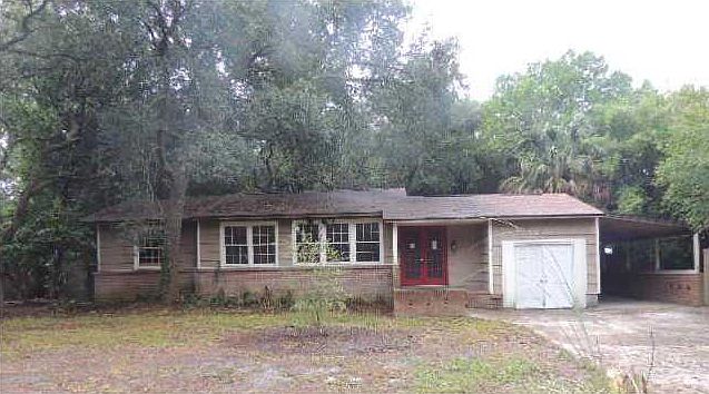 1st image of 120 Patton Dr