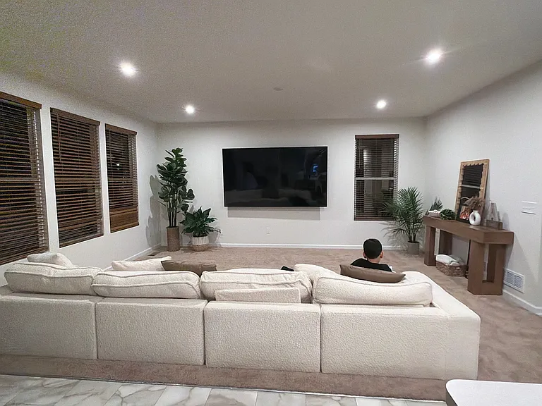 6281 Amarena Dr — Photo 3