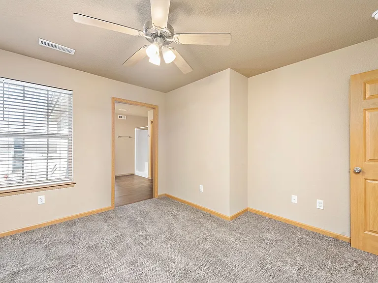 3314 N 103rd Place Edith 10353 #10333-10357 — Photo 43