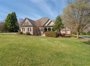 3604 Birdsong Ct, Summerfield, NC 27358