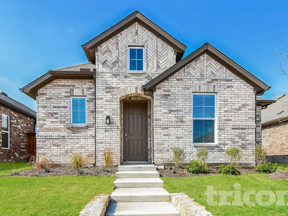 8213 Brookhaven Dr