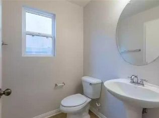 16223 Chiwi Rd, Apple Valley, CA 92307