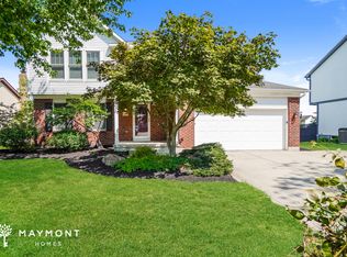 6370 Rising Sun Dr, Grove City, OH 43123