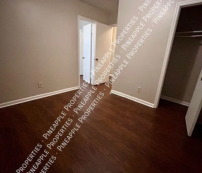 184 Dorchester Manor Blvd #A — Photo 7