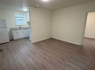 346 SW 3rd St APT 2, Pendleton, OR 97801