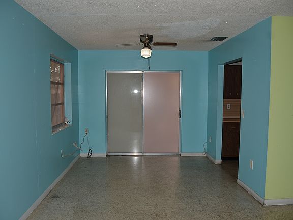 4th image of 19815 NW 44th Ct