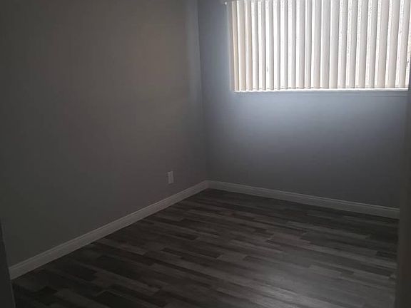 4th image of 7800 Wilcox Ave #4