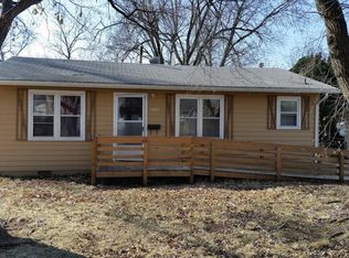 1801 SE Sage St, Topeka, KS 66605