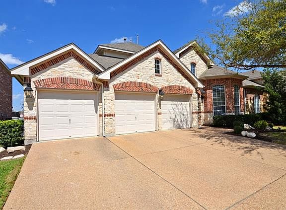 2nd image of 2720 Plantation Dr