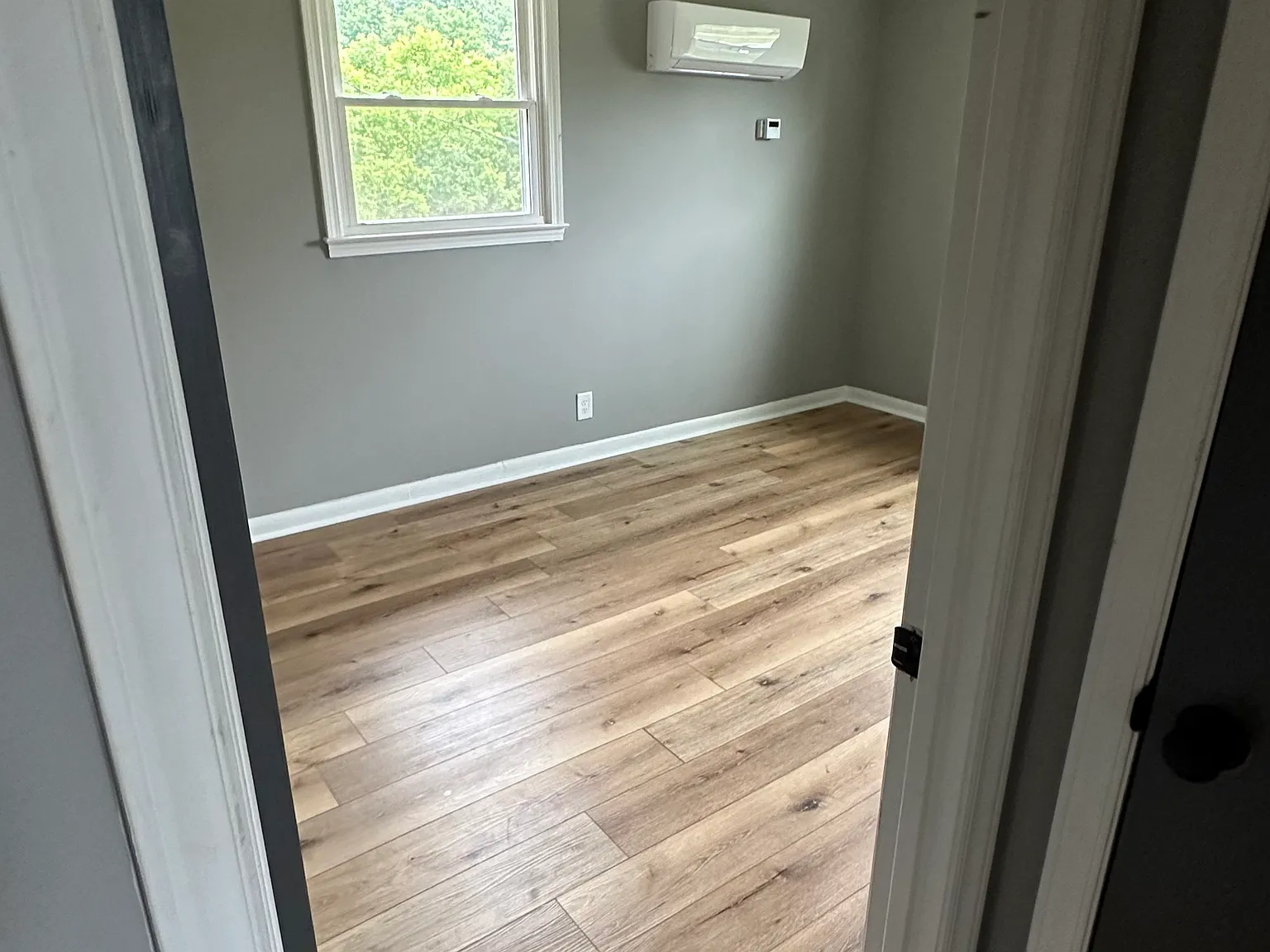 2 bed, 1.5 bath, 1100 sqft, $1,200 — Photo 4