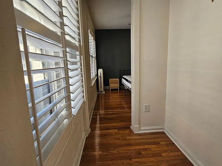 1137 N Sherman St #14 — Photo 46