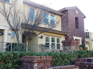 28568 Herrera St Unit 128, Valencia, CA 91354