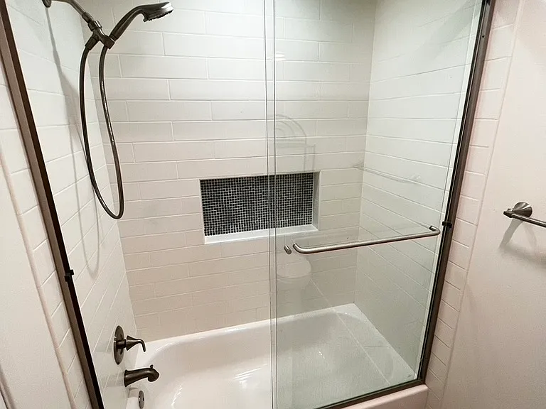 14356 Crestwood Ave — Photo 25