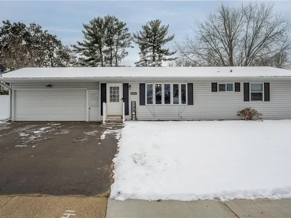 2411 Daniels Avenue, Altoona, WI 54720