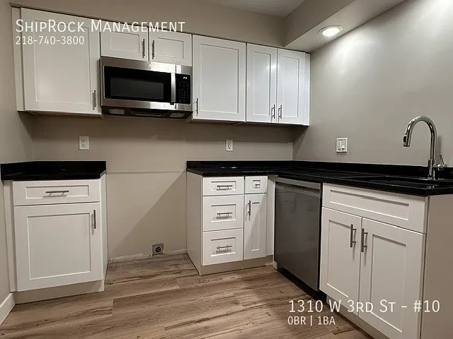 1310 W 3rd St #10 — Photo 9