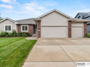 1616 N 174th St, Omaha, NE 68118