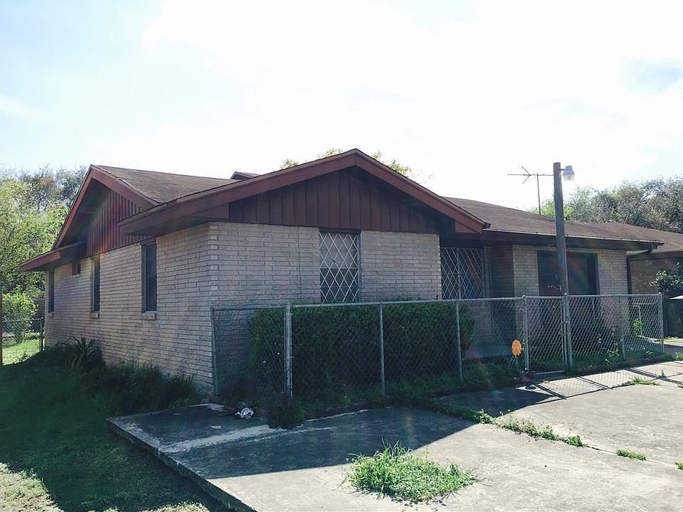 2nd image of 812 Kennedy Dr